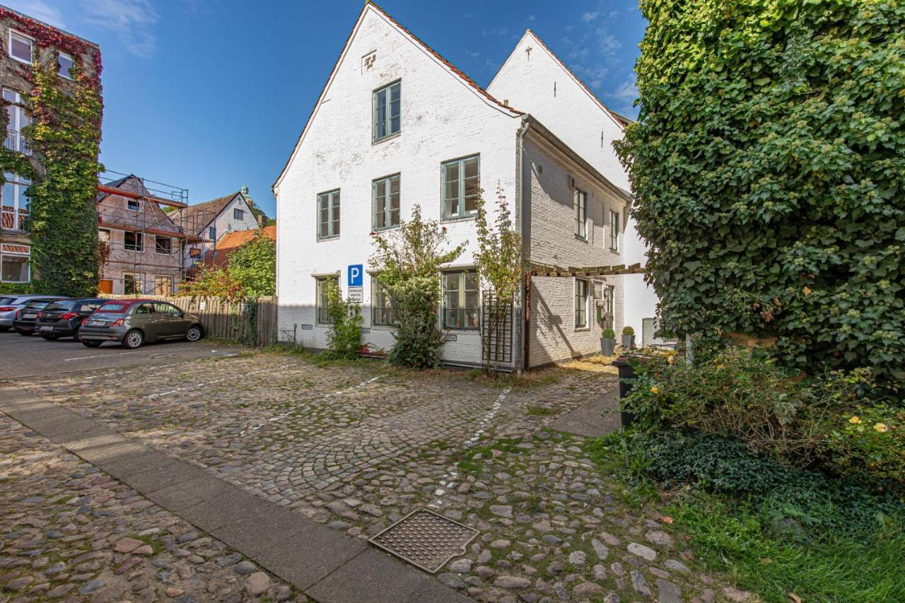 Fewo1846 - Gerty Molzen - Komfortable 2-Zimmer-Wohnung Mit Terrasse Im Stadtzentrum Flensburg Luaran gambar